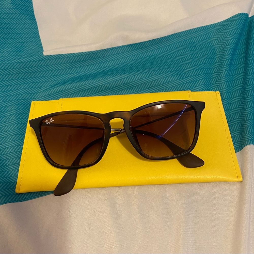 Ray-Ban Women’s Sunglasses